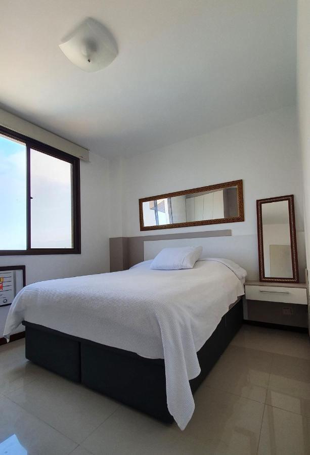 リオデジャネイロAcolhedor Flat A Beira-Mar Na Barra Da Tijucaアパートメント エクステリア 写真